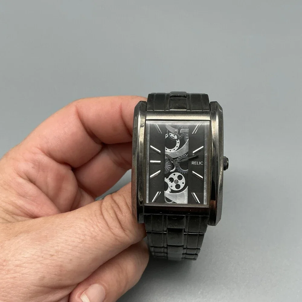 Relic ZR77133 Mens Watch 31mm Black Skeleton Dial Stainless New Battery 7.75